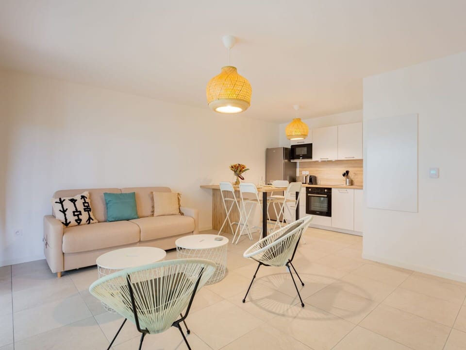 Furniture, Property, Couch, Table, Wood, Interior Design, Flooring, Floor, Beige, Chair
