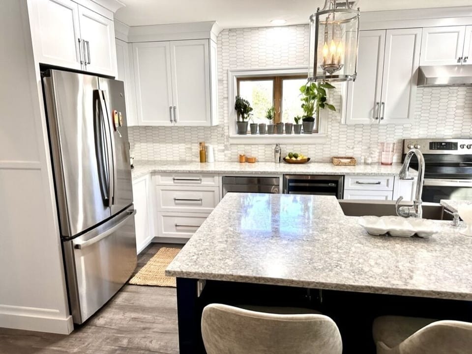 Upstairs kitchen 
