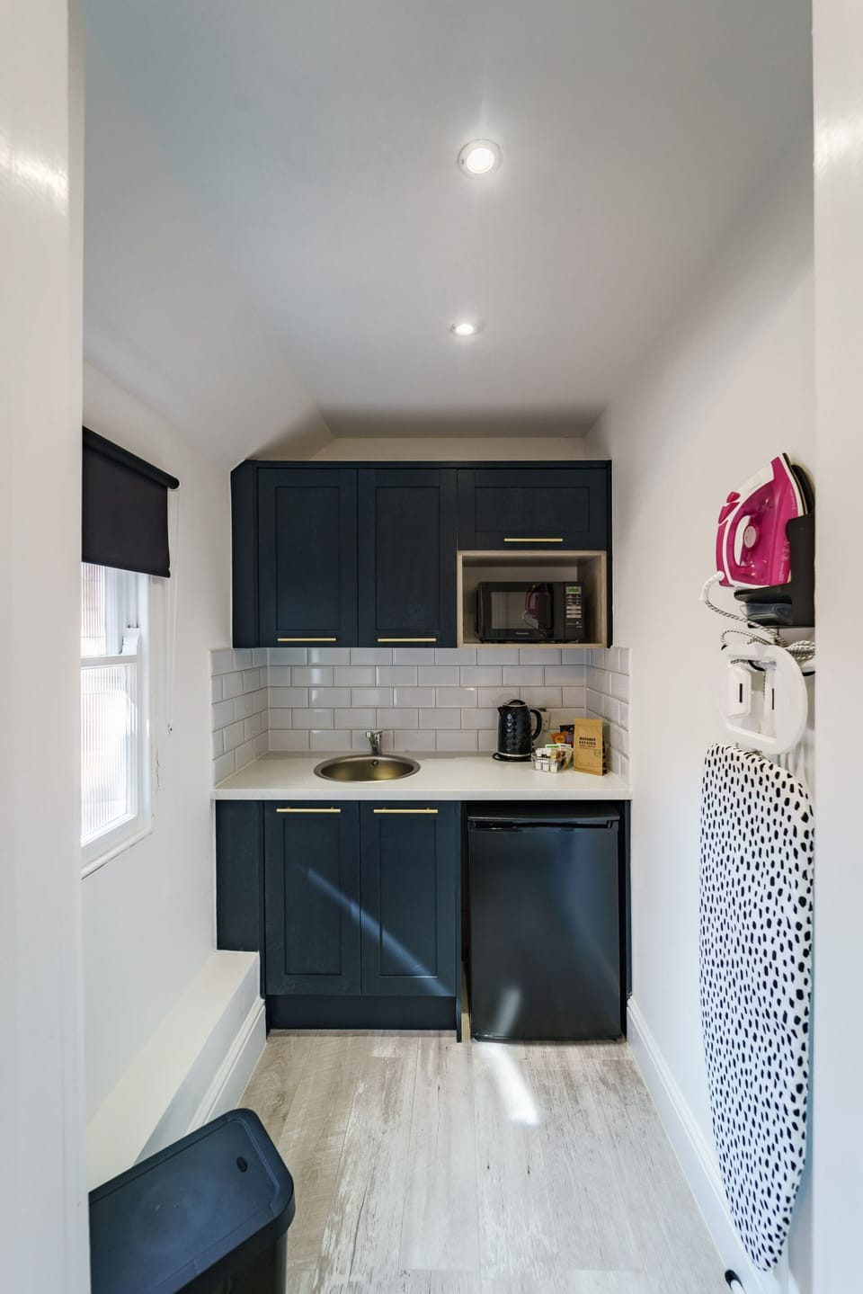 Studio 5 Kitchenette
