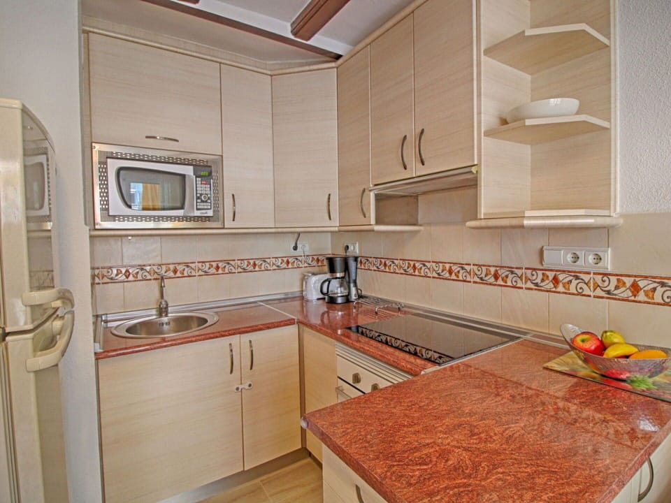 Countertop, Cabinetry, Building, Furniture, Kitchen Sink, Property, Sink, Tap, Kitchen, Kitchen Stove