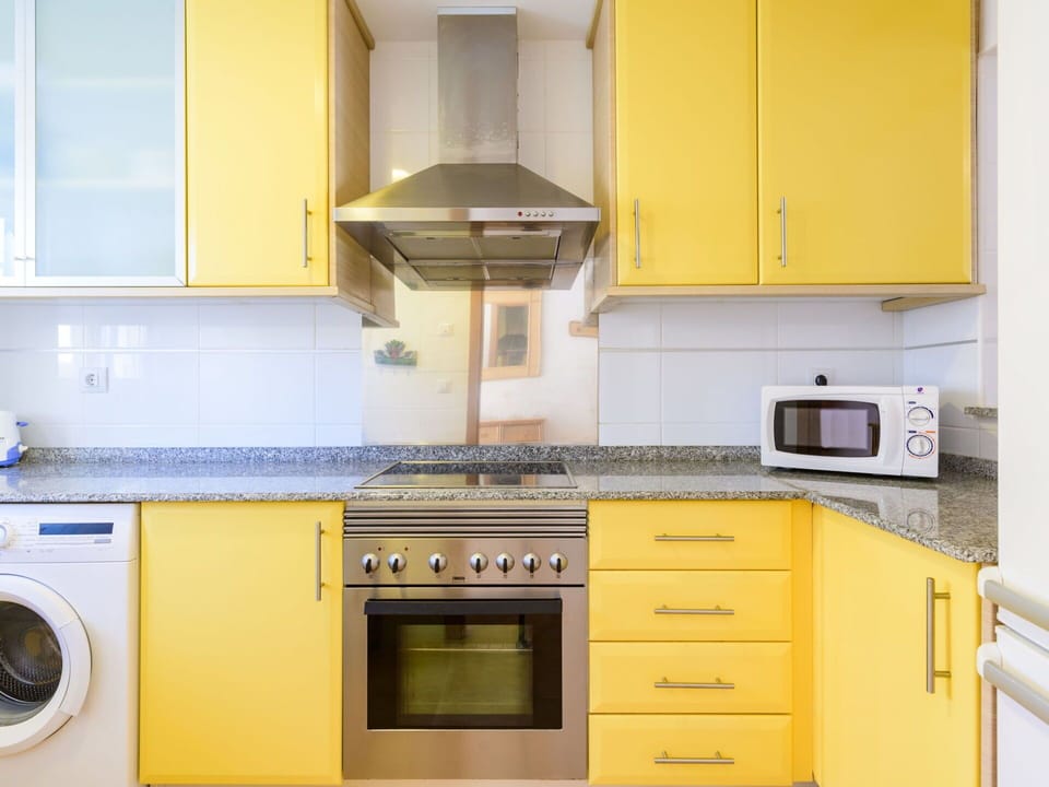 Countertop, Cabinetry, Property, Kitchen Stove, Kitchen, Product, Blue, Home Appliance, Cooktop, Interior Design