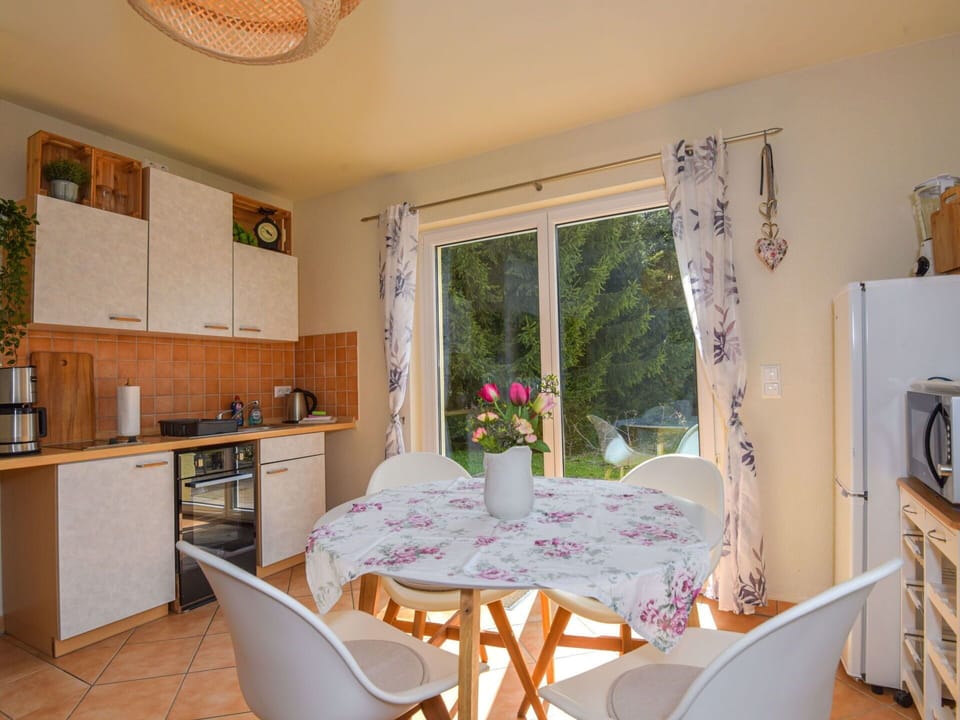 Cabinetry, Property, Furniture, Flower, Table, Plant, Window, Chair, Decoration, Interior Design