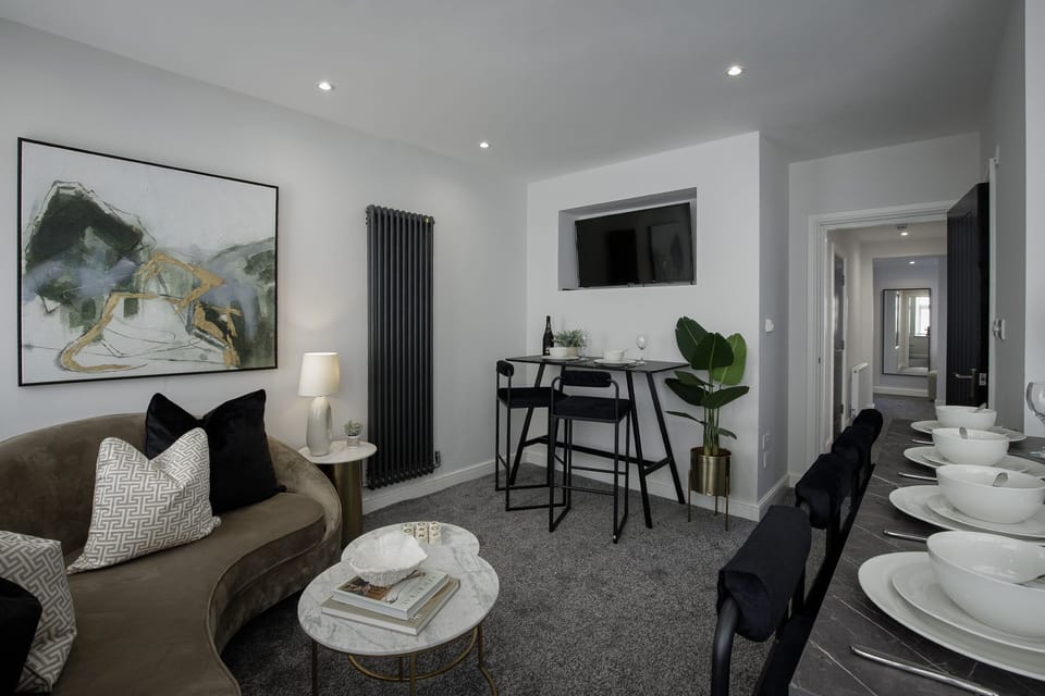 The 1878 Apartment 2 by STAMP SA