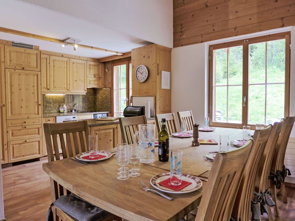 Table, Furniture, Picture Frame, Building, Window, Wood, Chair, Interior Design, House, Tableware