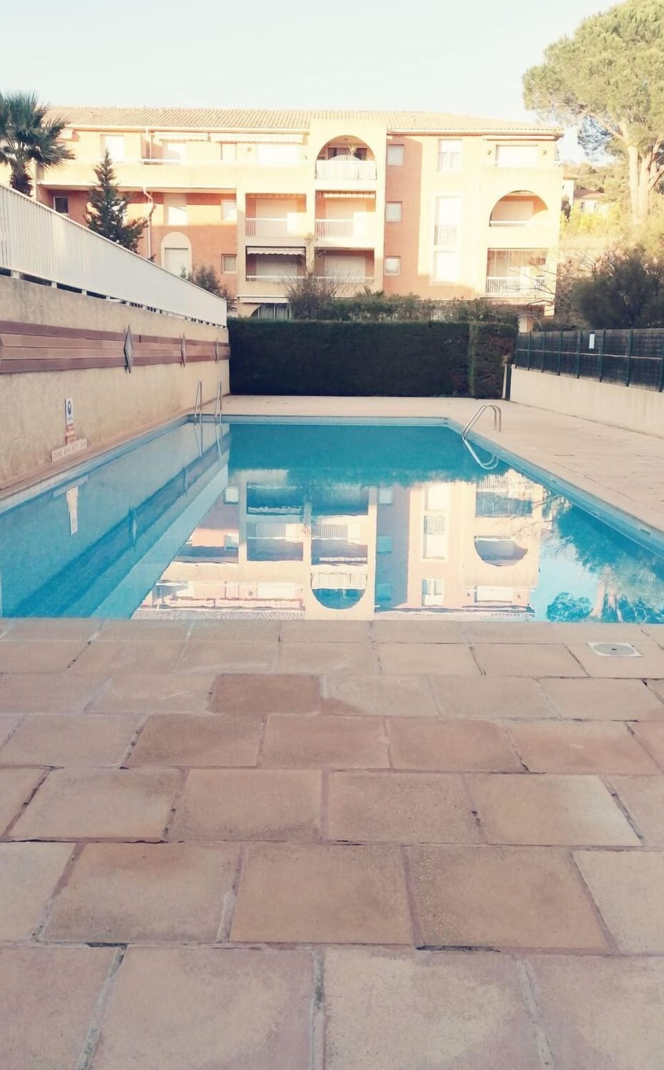 Water, Sky, Property, Building, Plant, Azure, Swimming Pool, Tree, Leisure, Wall