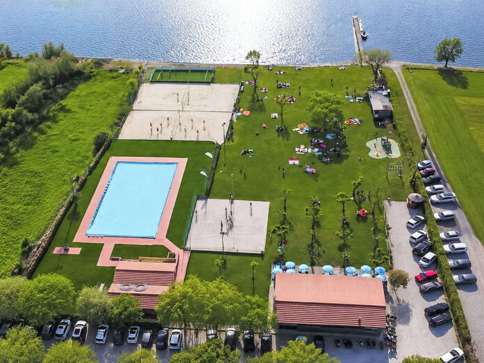 Swimming Pool, Recreation, Resort, Leisure, Park, Resort Town, Bird'S-Eye View, Vacation, Aerial Photography