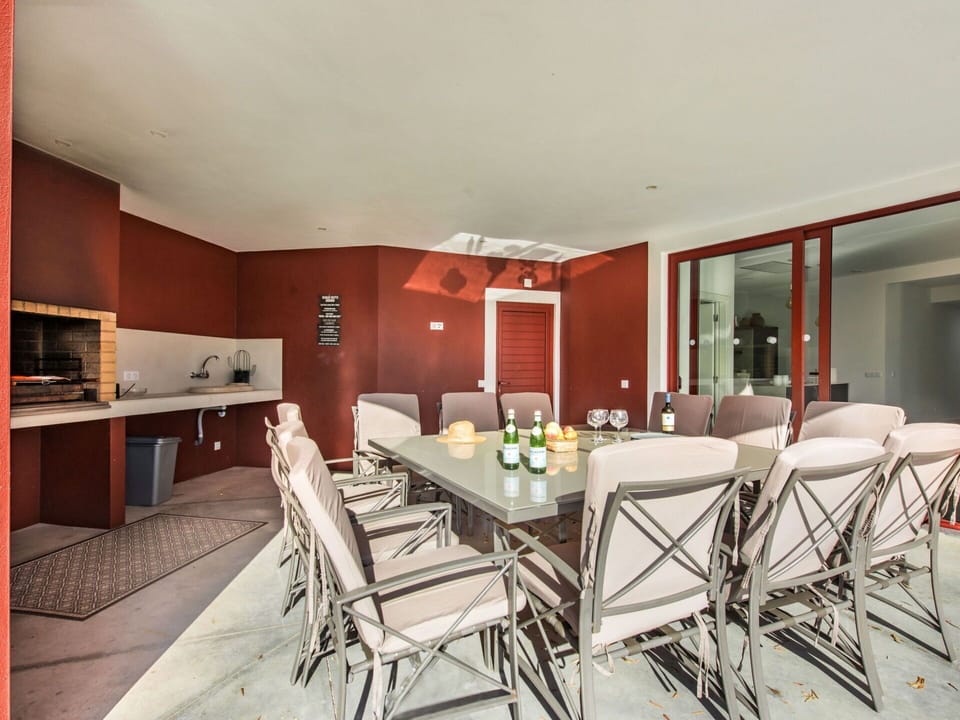 Furniture, Property, Table, Cabinetry, Chair, Building, Interior Design, Lighting, Floor, Countertop