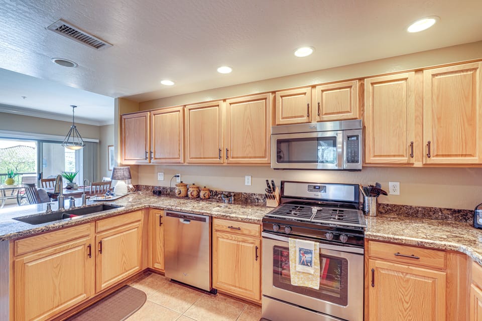 Kitchen | Drip Coffee Maker | Toaster | Cooking Basics