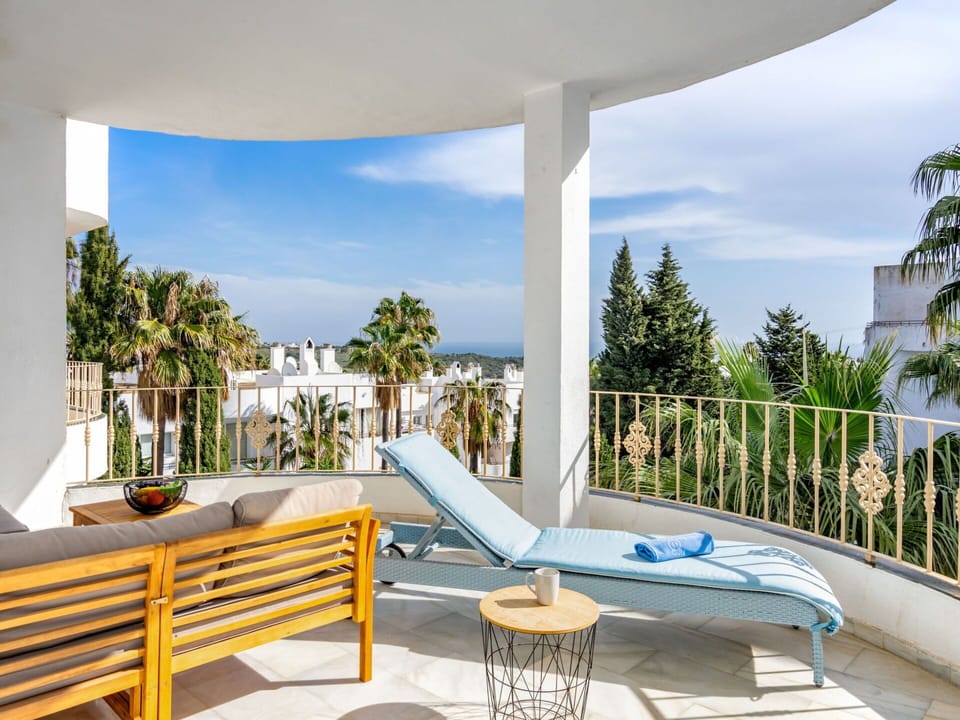 Sky, Cloud, Property, Plant, Building, Azure, Shade, Outdoor Furniture, Swimming Pool, Seaside Resort