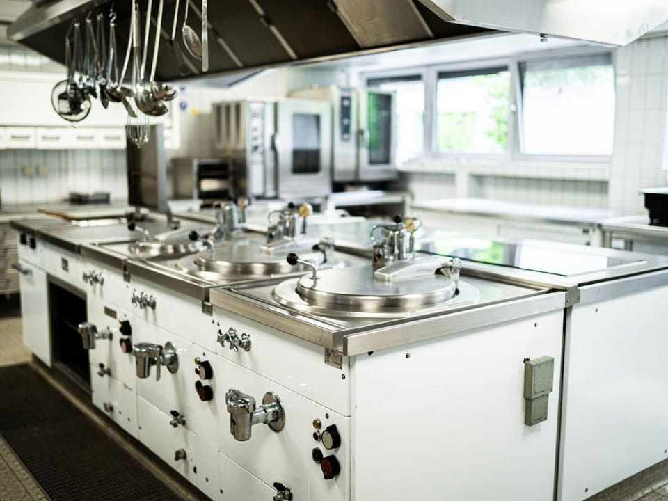 Kitchen, Gas Stove, Kitchen Stove, Kitchen Appliance, Cooktop, Countertop, Stove, Major Appliance, Cabinetry, Gas