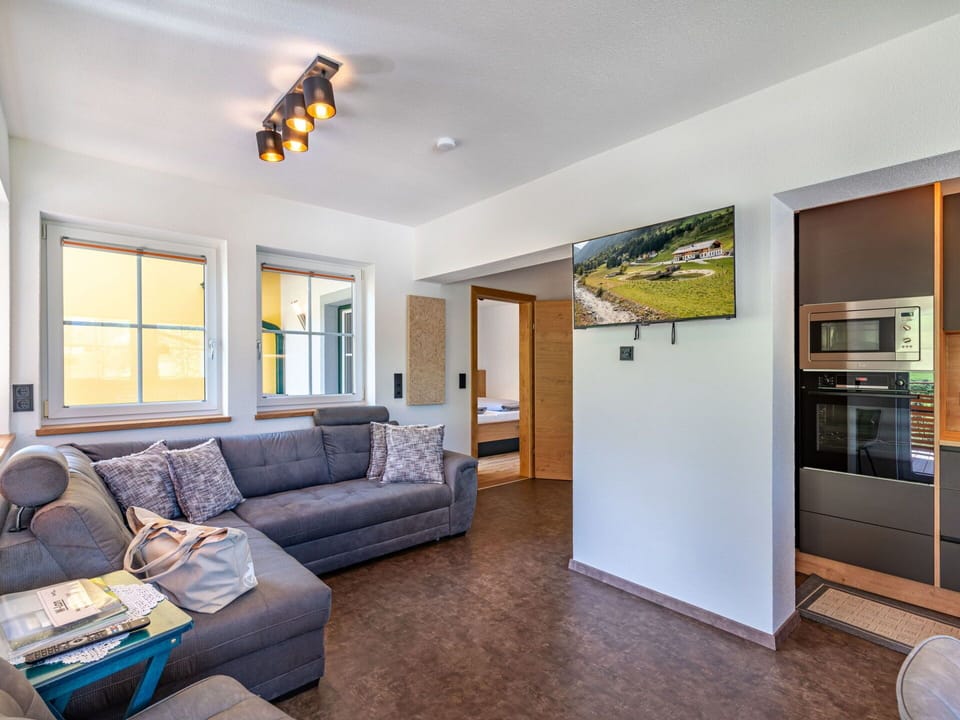 Property, Picture Frame, Couch, Window, Door, Wood, Interior Design, Building, Houseplant, Floor
