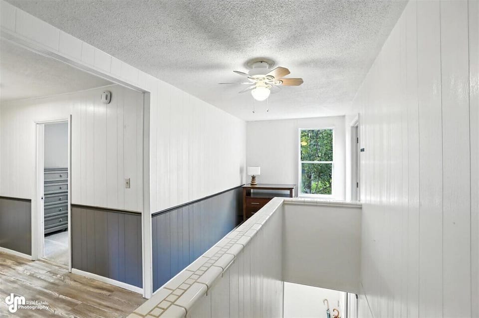 Upstairs hallways to bedrooms