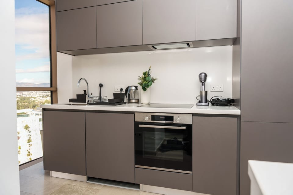 Kitchen (2)