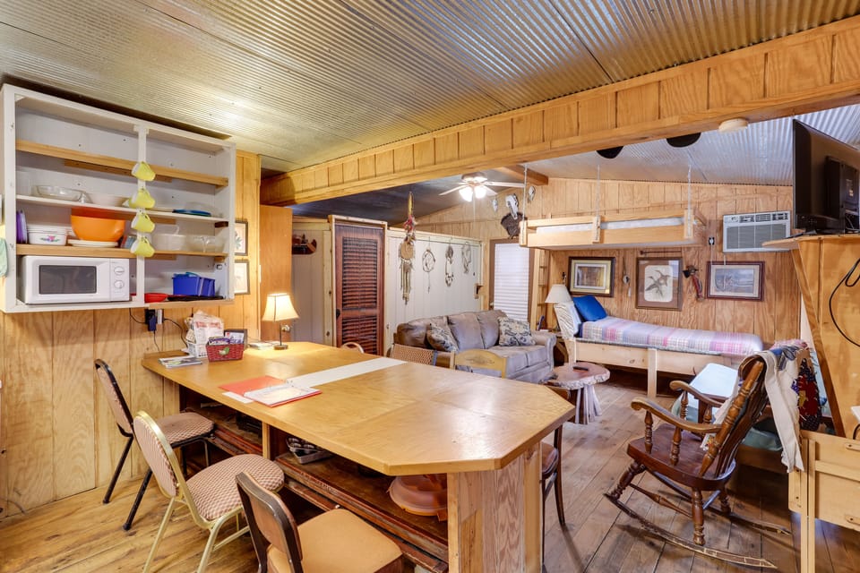 Kitchen | Dining Area