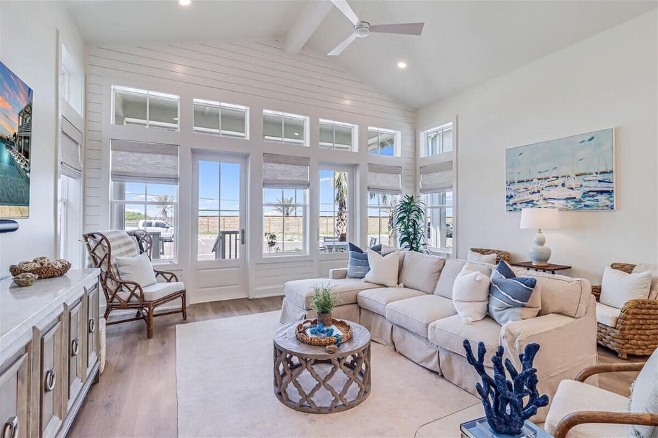 Living Room, 1st Floor