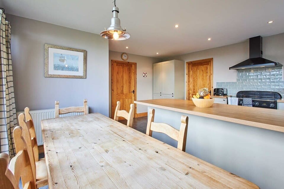 The Coach House, Beal - Host & Stay