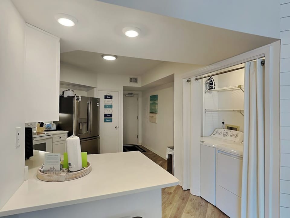 Kitchen and Laundry Closet