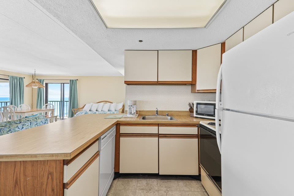 Well Stocked with everything you'll need to make mealtime a Breeze.