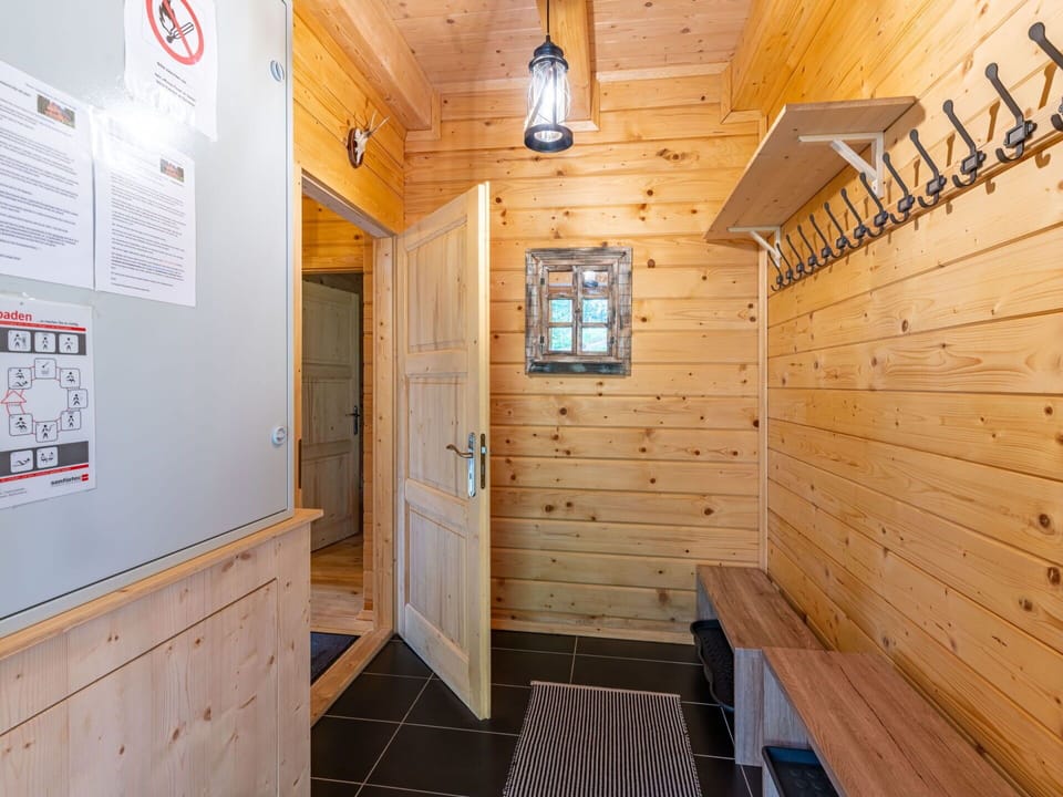 Property, Wood, Interior Design, Flooring, Floor, Wall, Wood Stain, Hardwood, Ceiling, House