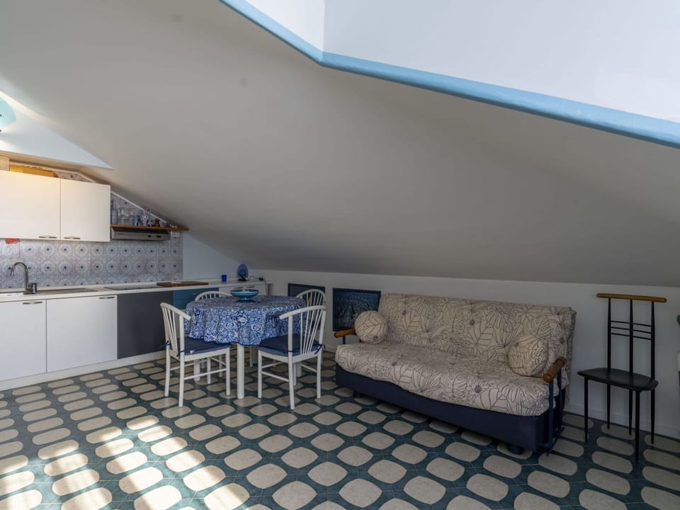 Furniture, Interior Design, Wood, Building, Flooring, Floor, Rectangle, Shade, Chair