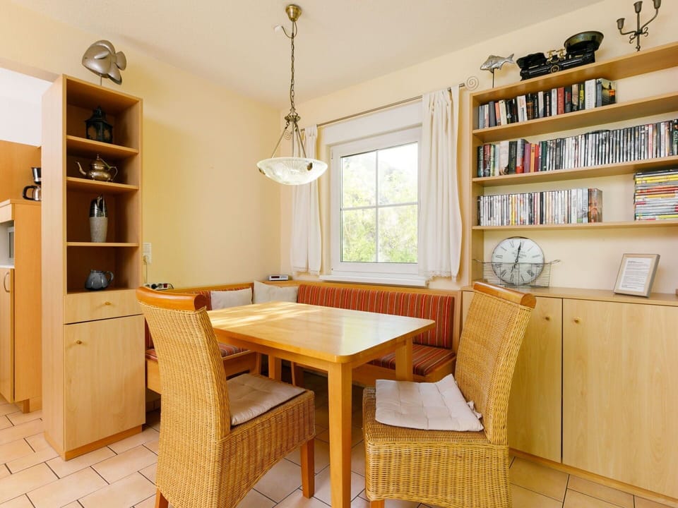 Table, Furniture, Shelf, Property, Cabinetry, Window, Chair, Wood, Shelving, Interior Design