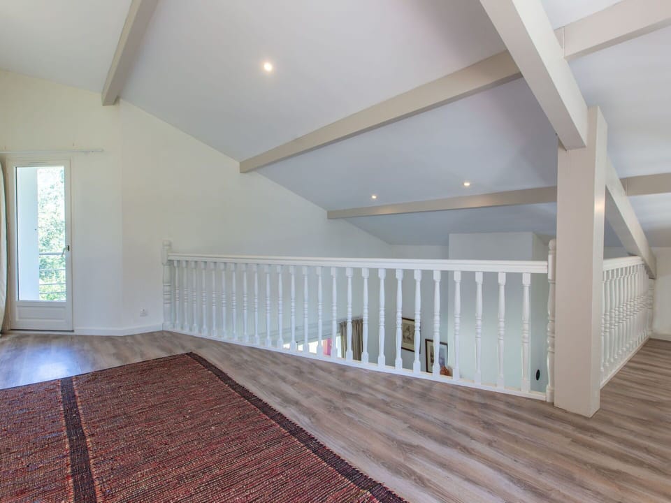 Window, Wood, Flooring, Floor, Stairs, Hall, Wood Stain, Building, Laminate Flooring