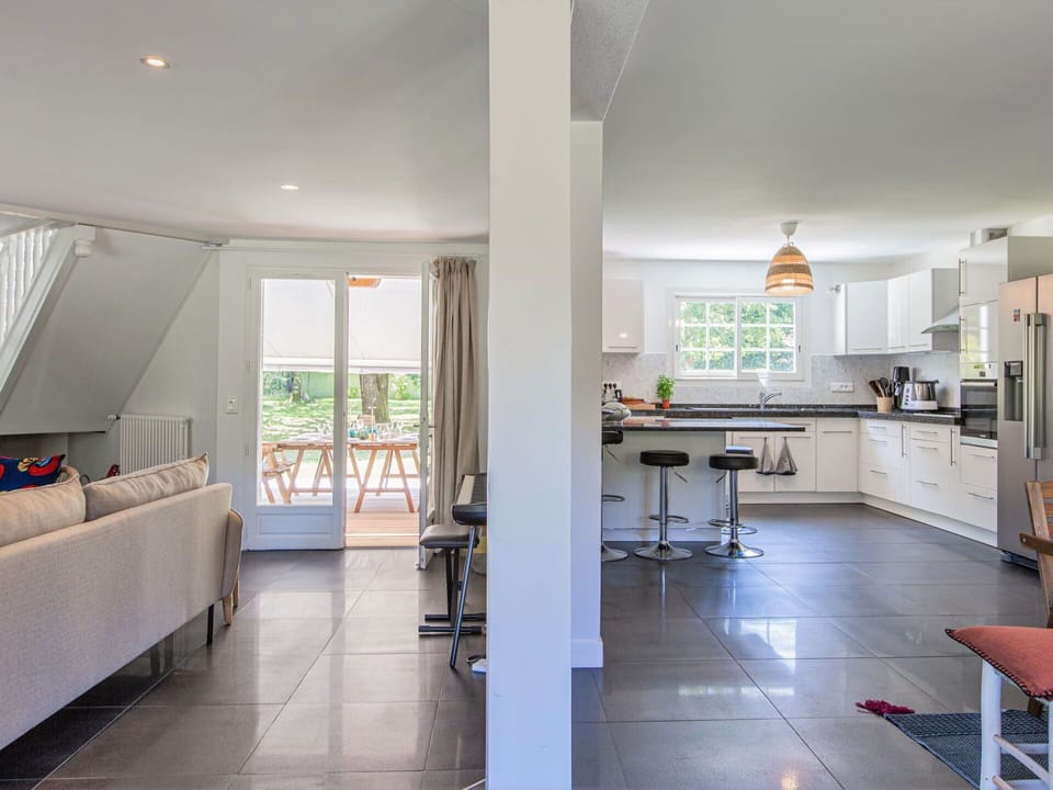 Table, Furniture, Building, Couch, Kitchen, Window, Living Room, Cabinetry, House, Floor