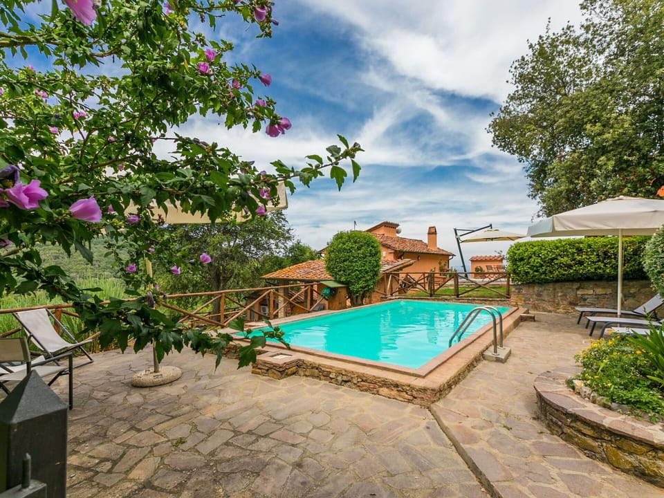 Water, Plant, Cloud, Sky, Swimming Pool, Outdoor Furniture, Tree, Building, Shade, Leisure