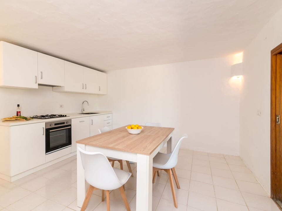 Property, Furniture, Table, Cabinetry, Wood, Interior Design, Flooring, Floor, Door, Kitchen