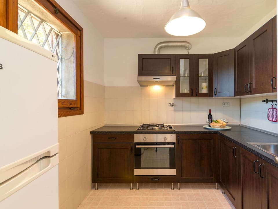 Cabinetry, Sink, Countertop, Kitchen Sink, Property, Furniture, Lighting, Wood, Interior Design, Kitchen Stove