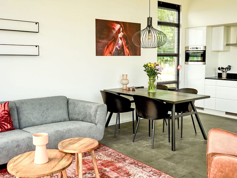 Furniture, Property, Table, Couch, Picture Frame, Interior Design, Flooring, Living Room, Comfort, Plant