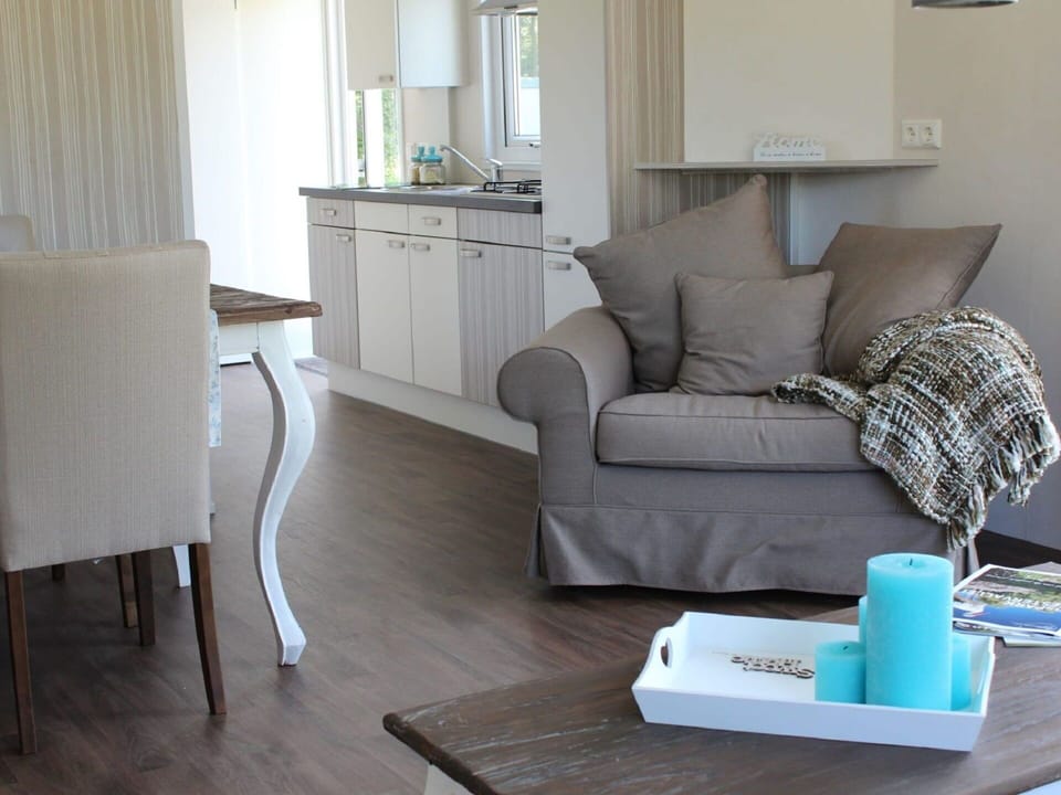 Furniture, Property, Table, Cabinetry, Couch, Blue, Comfort, Wood, Interior Design, Lighting