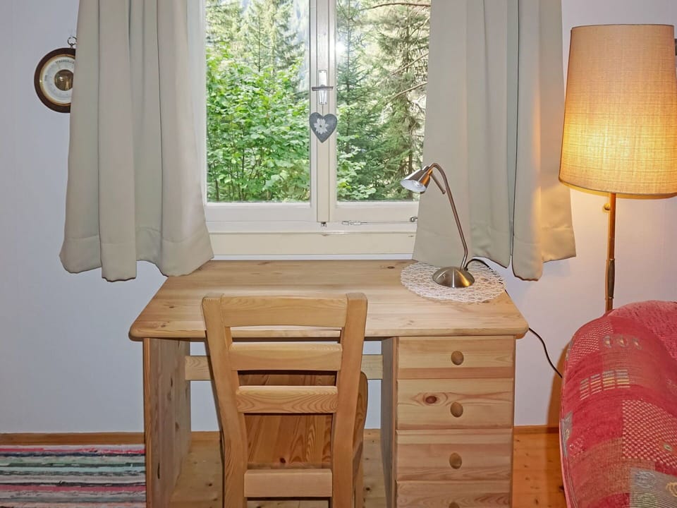 Furniture, Property, Cabinetry, Wood, Drawer, Textile, Comfort, Interior Design, Lighting, Window