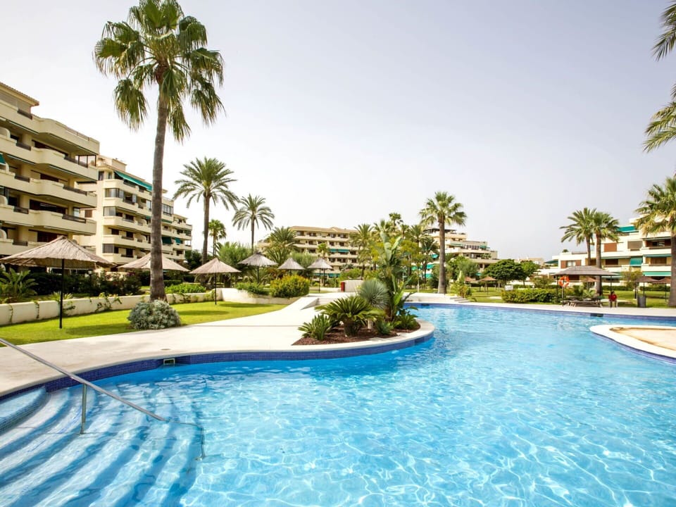 Water, Sky, Plant, Building, Tree, Azure, Swimming Pool, Arecales, Leisure, Real Estate