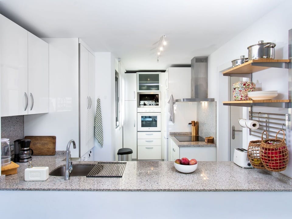 Property, Cabinetry, Countertop, Kitchen, Interior Design, Shelf, Wood, Sink, Floor