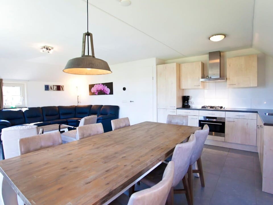 Furniture, Property, Countertop, Table, Cabinetry, Wood, Lighting, Interior Design, Kitchen, Chair