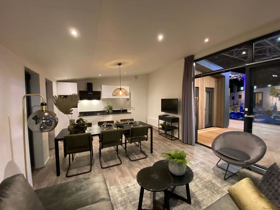 Property, Furniture, Table, Couch, Interior Design, Lighting, Living Room, Building, Floor, Flooring