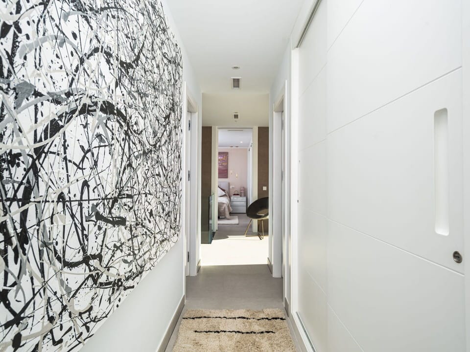 Building, House, Picture Frame, Art, Flooring, Hall, Event, Ceiling, Wood, Visual Arts