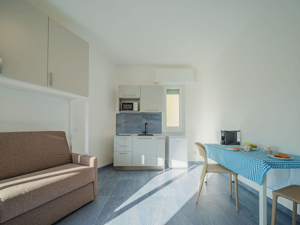 Furniture, Building, Cabinetry, Table, Wood, Interior Design, Comfort, Chair, Flooring