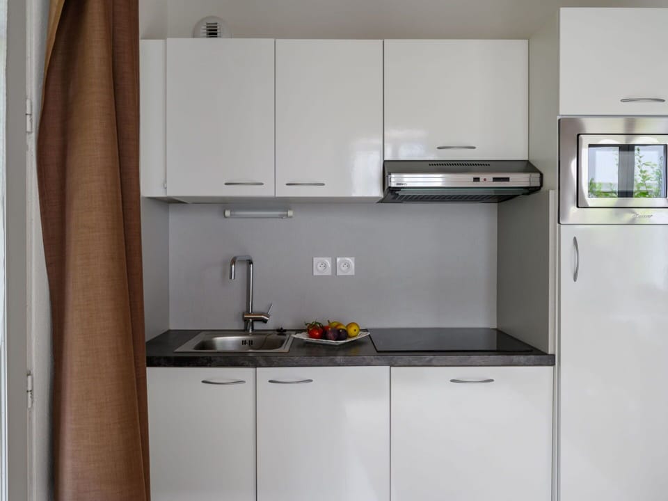 Furniture, Property, Cabinetry, Picture Frame, Window, Building, Comfort, Azure, Drawer, Wood