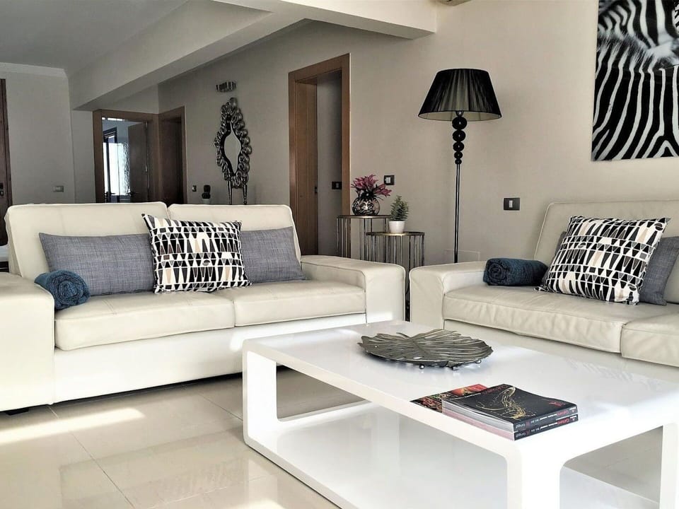Table, Furniture, Property, Plant, Building, Window, Chair, Sky, Azure, Interior Design