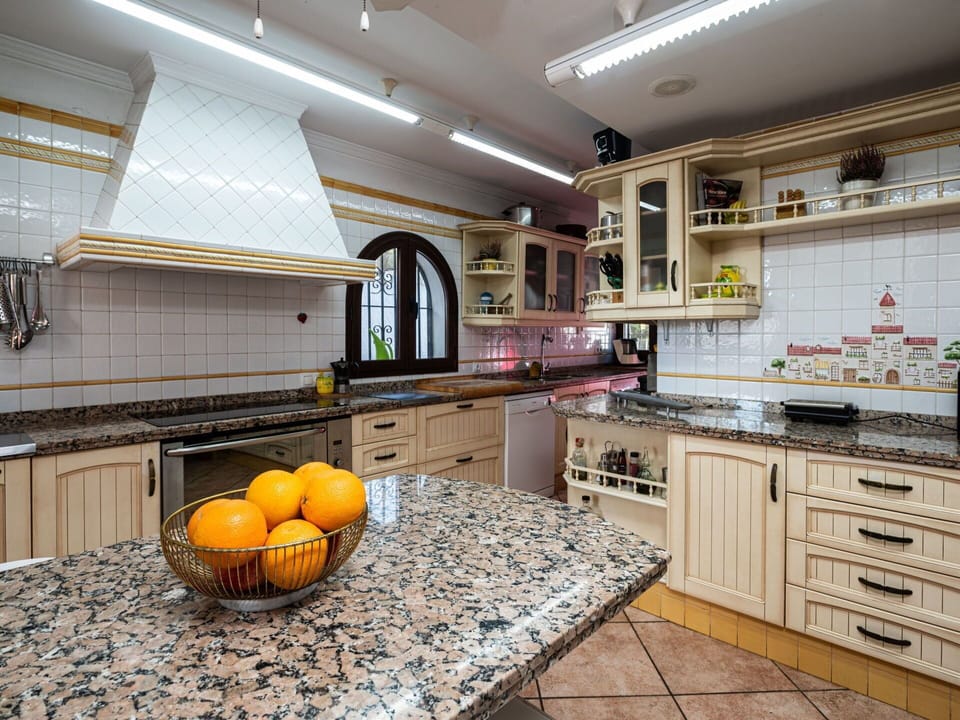 Food, Cabinetry, Property, Countertop, Building, Wood, Kitchen, Interior Design, Drawer, Kitchen Stove