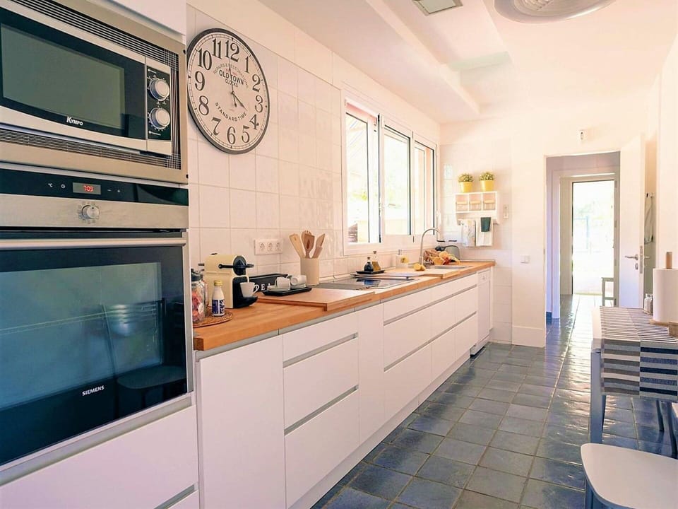 Furniture, Cabinetry, Countertop, Tap, Chair, Wood, Drawer, Lighting, Kitchen, Interior Design