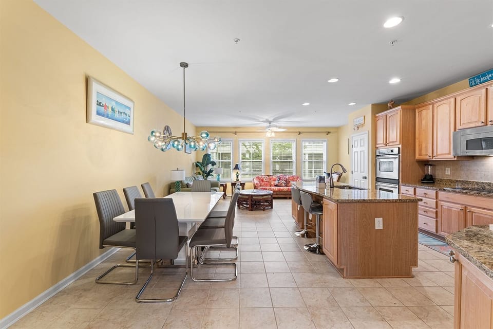 Sunset Island 25 Canal Side Mews East Kitchen and Dining Area