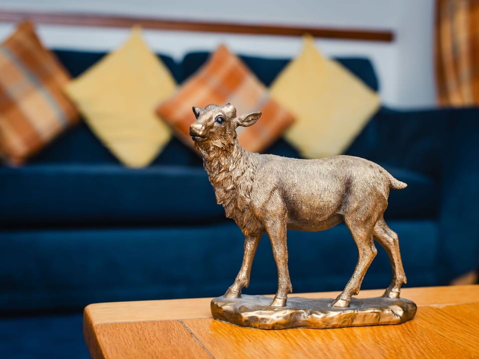 Sculpture, Vertebrate, Statue, Deer, Goats, Metal