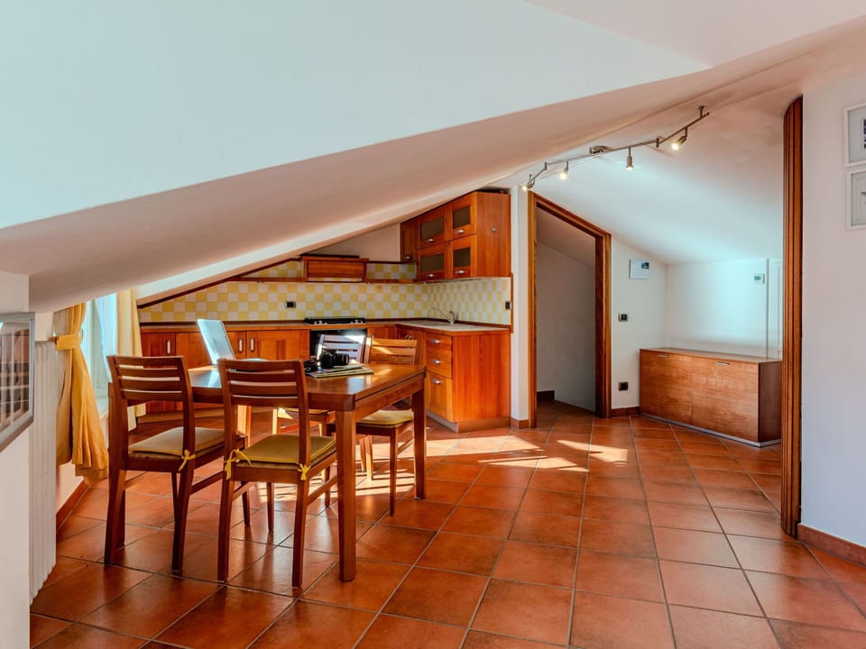 Table, Building, Wood, Orange, Architecture, Flooring, Interior Design, Hall, Chair