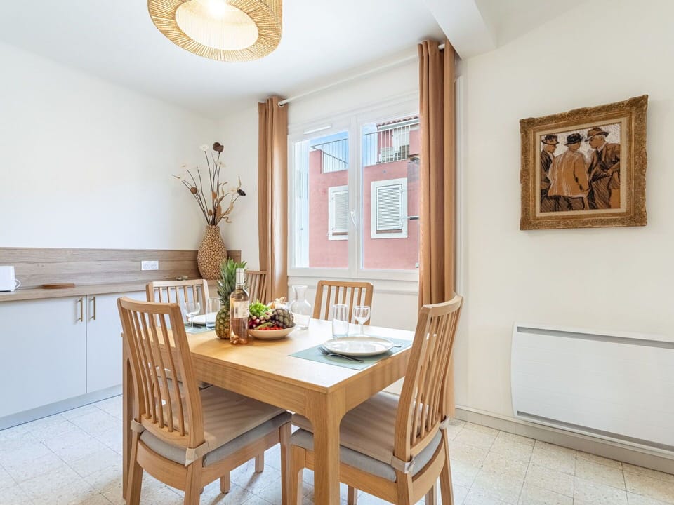 Table, Furniture, Property, Wood, Chair, Lighting, Interior Design, Picture Frame, Floor, Yellow