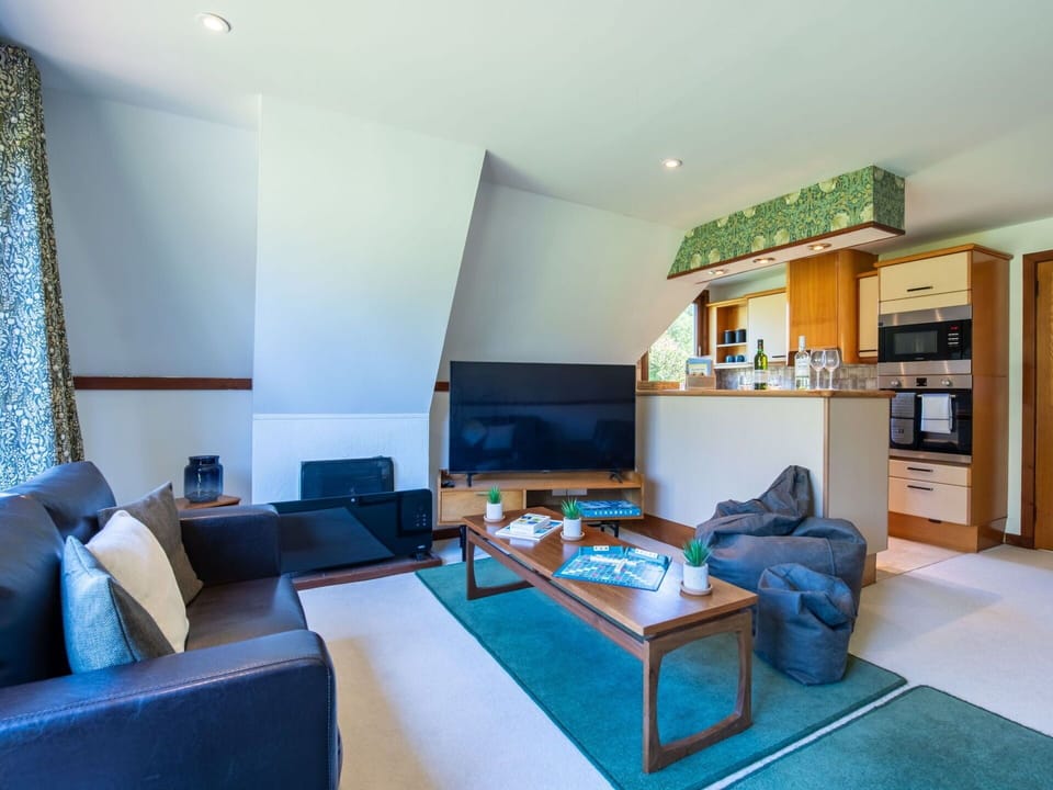 Couch, Property, Furniture, Table, Blue, Azure, Comfort, Interior Design, Living Room, Studio Couch