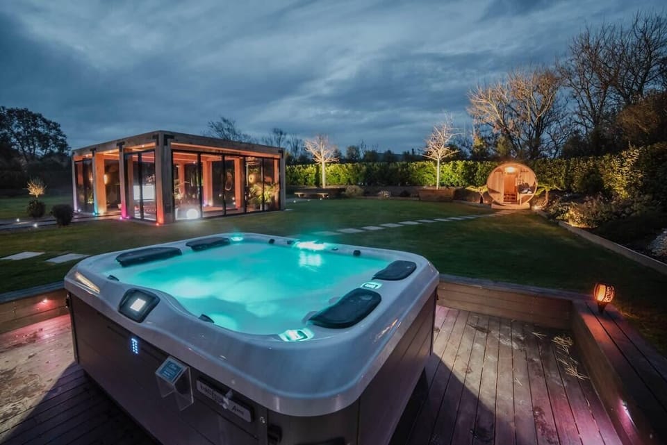 "Enjoy a soothing hot spa during your stay.  Please note usage is limited at 10PM out of respect for sleeping neighbours.