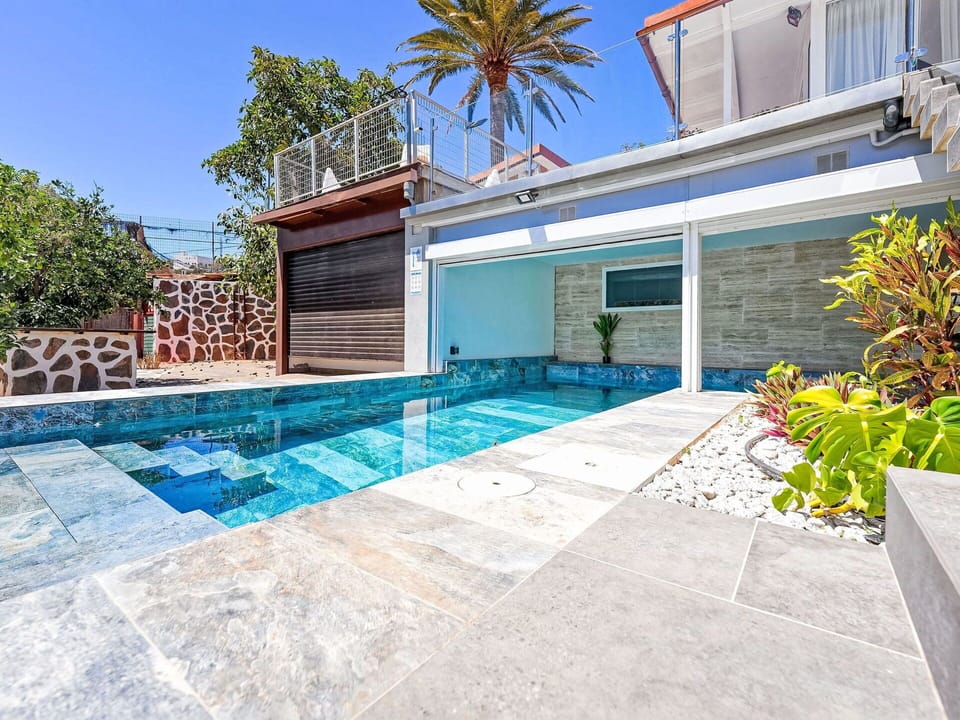 Blue, Swimming Pool, Resort, Composite Material, Water Feature, Eco Hotel, Hotel, Shade, Tile, Villa